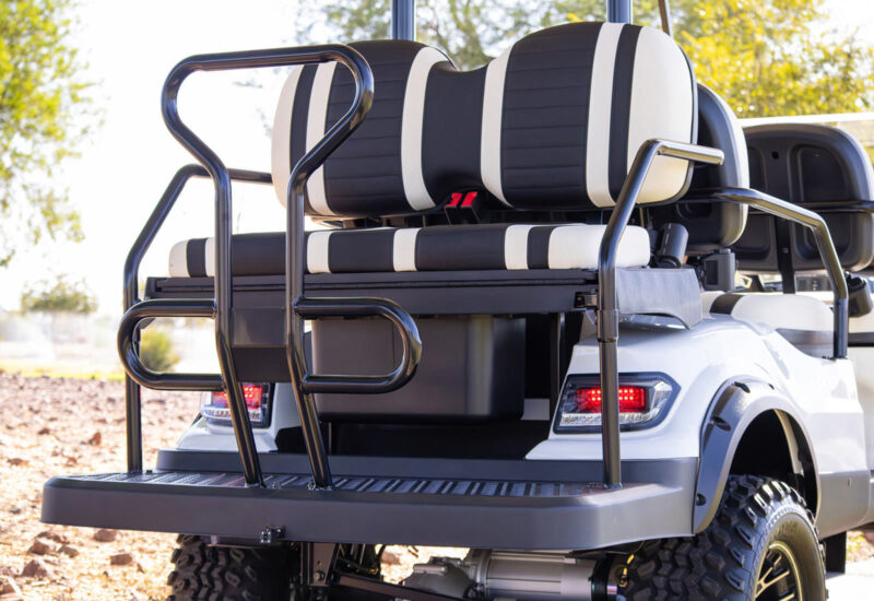 2025 ICON i60L Electric 6 Seater - Image 7