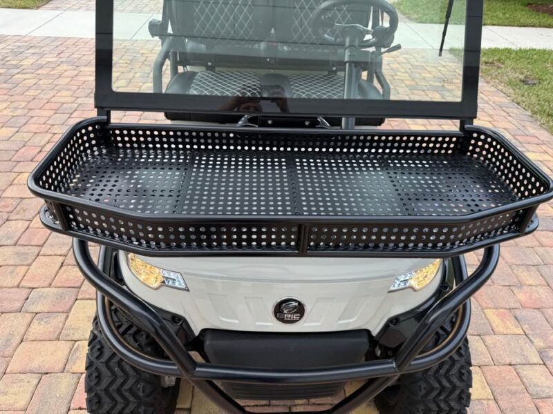 2023 EPIC E60L, Lifted, 6 passenger Golf Cart - Image 4
