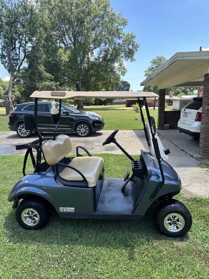 2018 EZGO EZGO TXT Electric. - Image 3