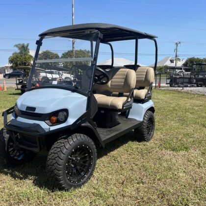 Ocean Grey 2025 E-Z-Go Liberty™ ELiTE Lithium max speed 19 mph (31 kph).