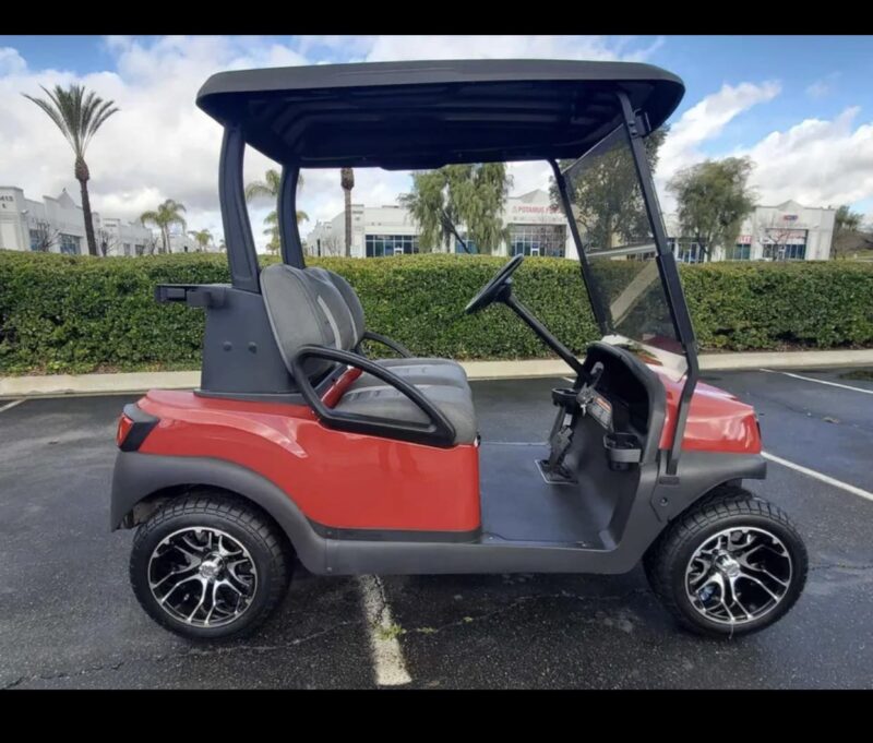 2019 CLUB CAR TEMPO 2 PASSENGER LITHIUM GOLF CART - Image 4