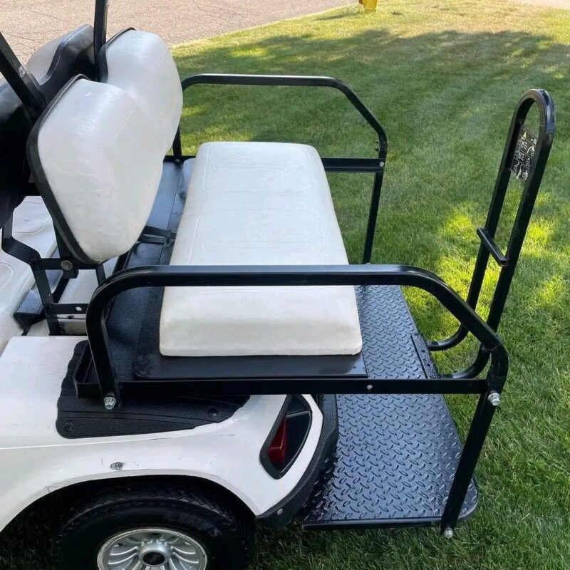White Yamaha drive 2 efi golf cart - Image 8