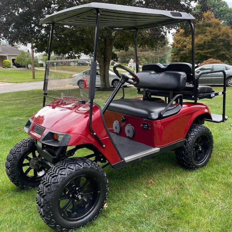 RED 2010 EZGO TXT GAS GOLF CART - Image 4
