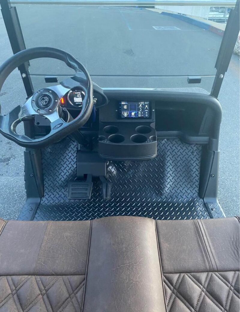 2024 EZGO! CUSTOM READY FOR THE SUMMER - Image 4