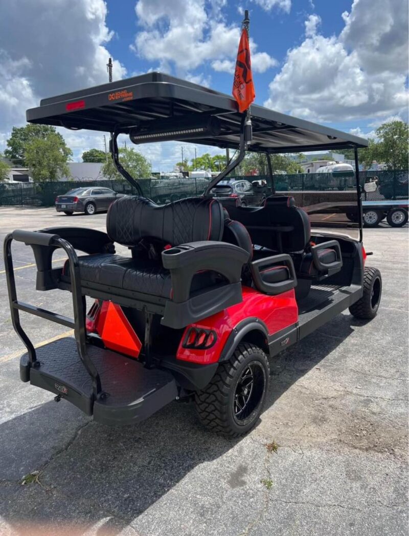 2023 REV EV 6 passenger - Image 10