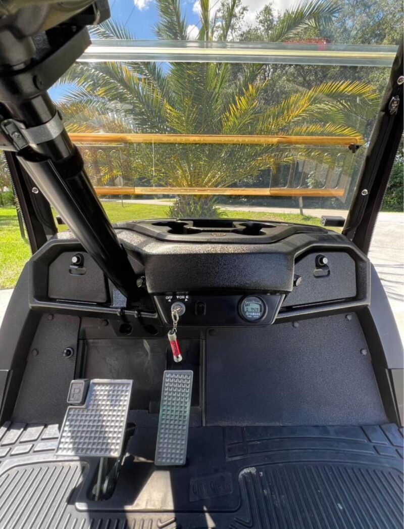 2017 Yamaha Quietech Golf cart. - Image 4