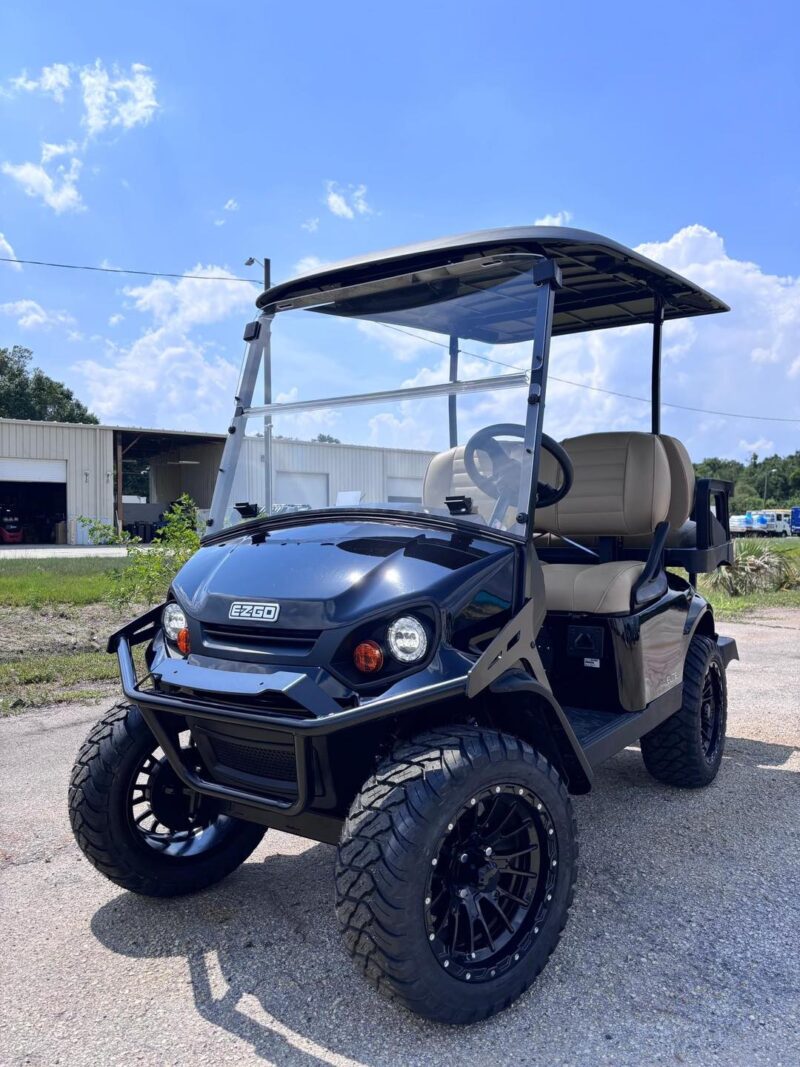 2024 E-Z-Go Express S4 Elite 2.2 Lithium - Image 4