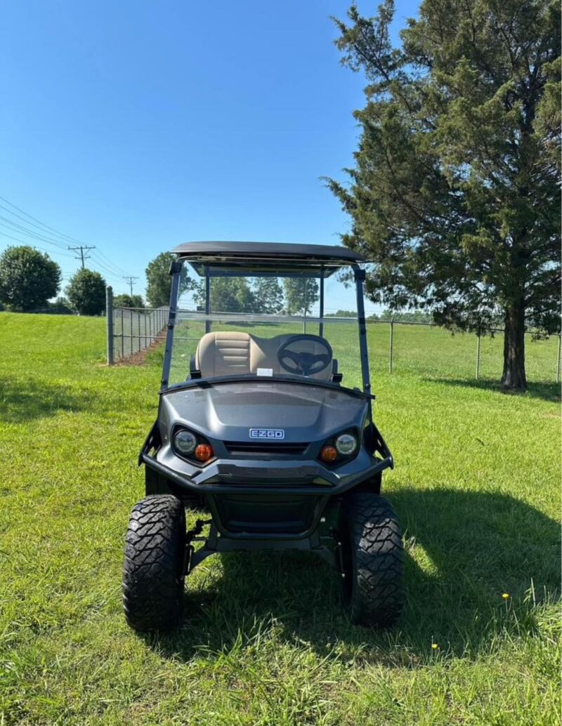 2024 Ezgo Express S4 EFI Golfcarts Brand New! - Image 3