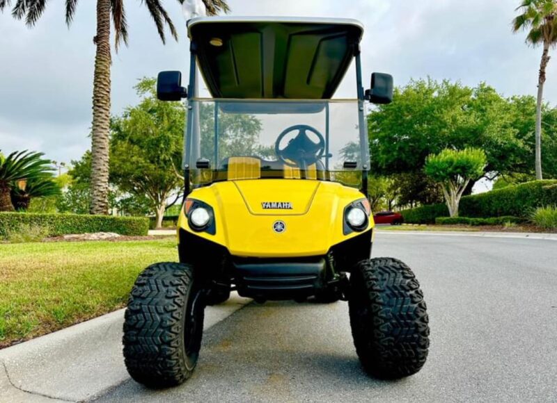 2015 GAS Yamaha LIFTED Golf Cart. - Image 14