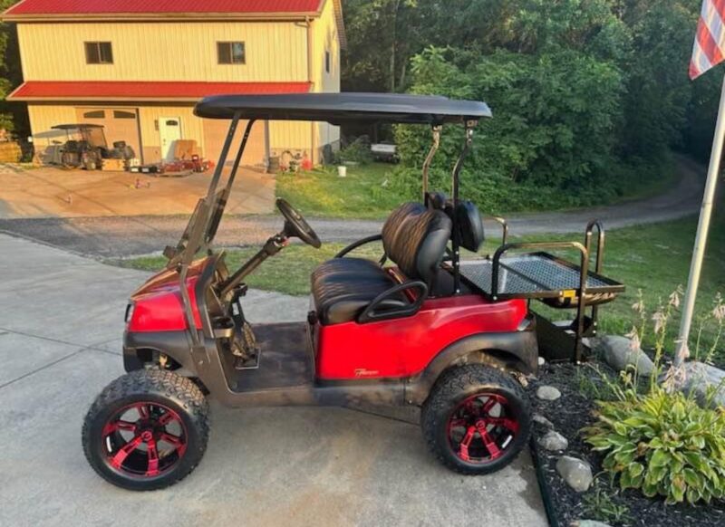 Red 2020 Clubcar Tempo 48 Volt. - Image 4