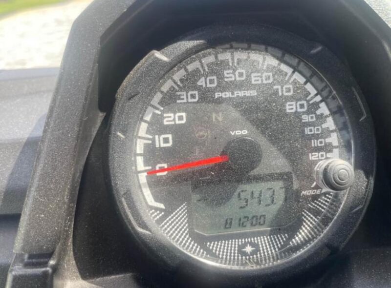 2017 Polaris ranger 900 crew Gasoline . - Image 16