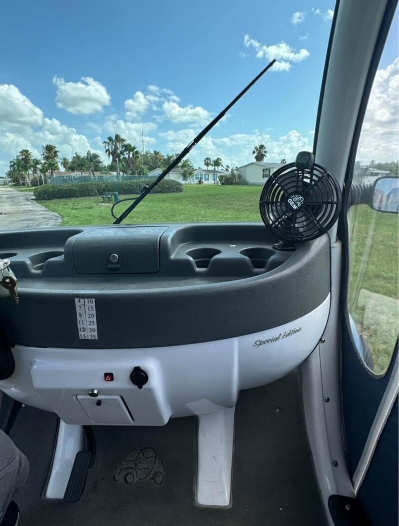2008 Gem Car Golf Cart special edition e2. - Image 9