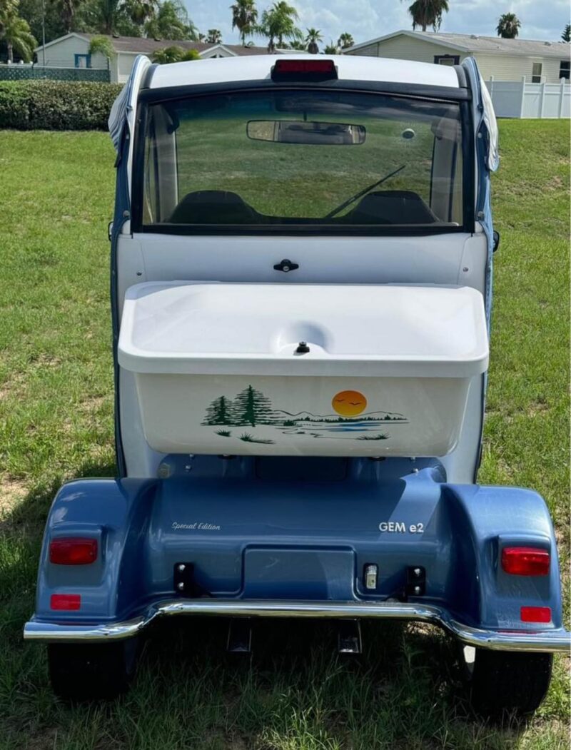 2008 Gem Car Golf Cart special edition e2. - Image 4