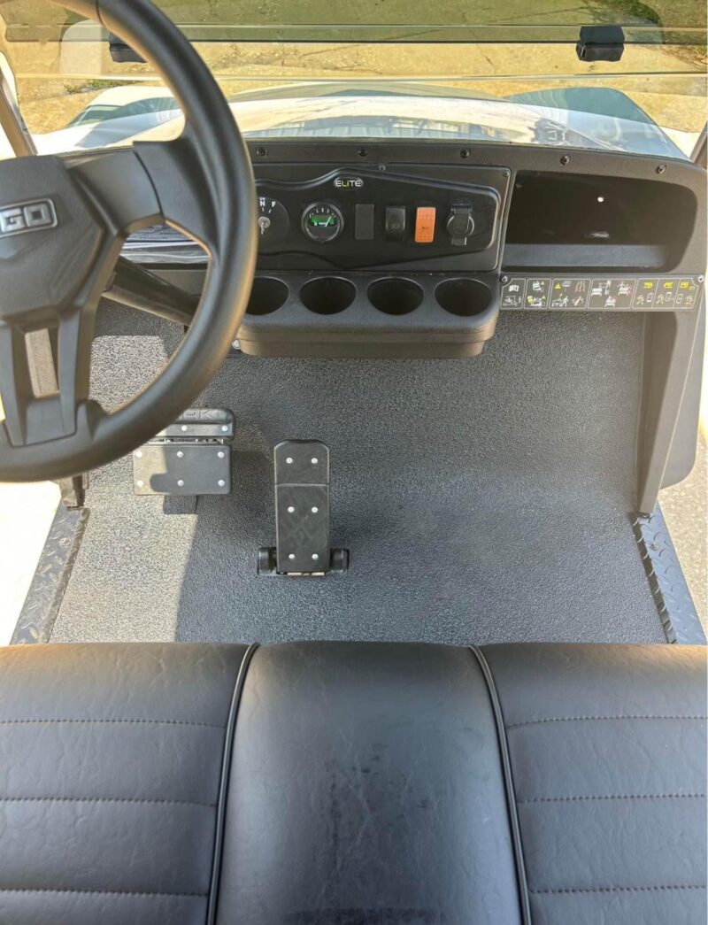2020 EZGO L6 Elite Lithium 6-Seater Golf Cart. - Image 3