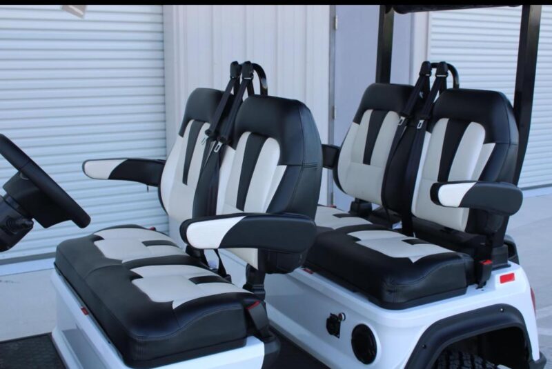 2025 Evolution D5 Maverick 4 Lifted Golf Cart - Image 10