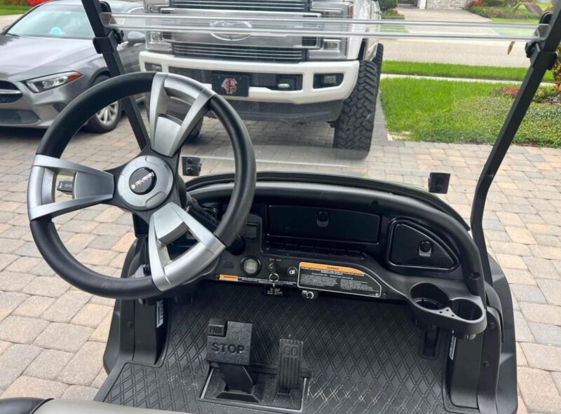 Silver 2022 Club car onward 6 seater - Image 11