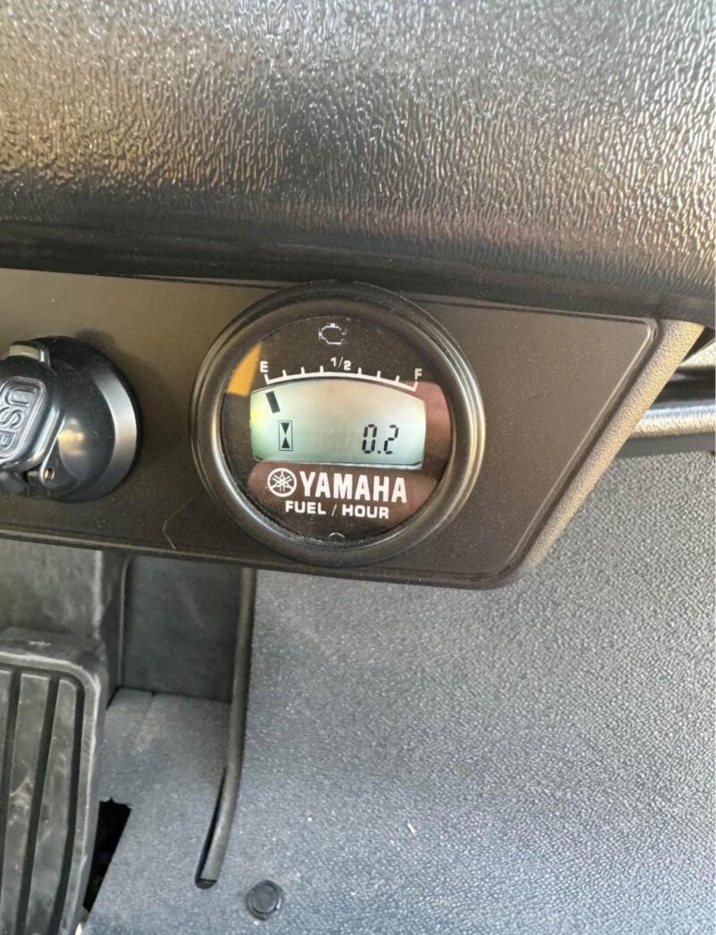 BLACK 2024 New Yamaha QuieTech Gas GolfCart. - Image 10