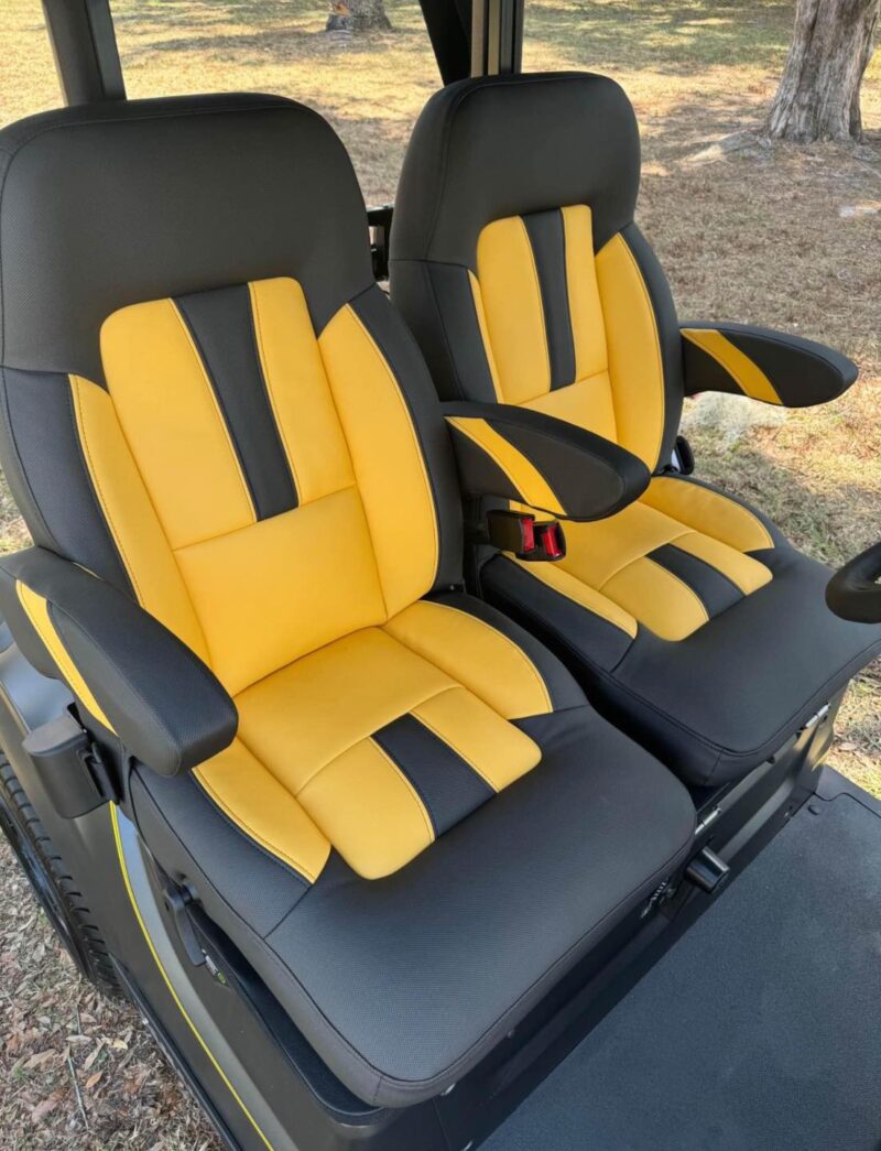 BLACK 2024 New Yamaha QuieTech Gas GolfCart. - Image 7