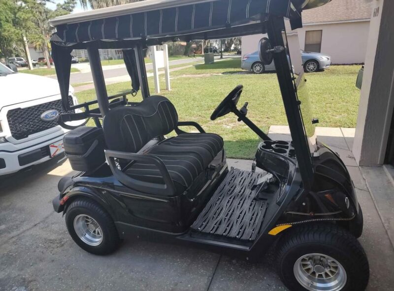 2011 Yamaha gas golf cart. - Image 5