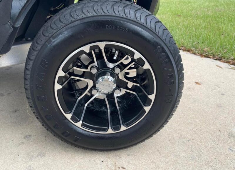 Really clean Black 2019 Club car onward 48 V four person Golf Cart in excellent condition. - Image 8