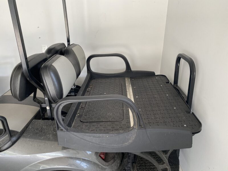 2022 EZ GO Express L6 Elite 4.0-Gray w two tone seats. - Image 16