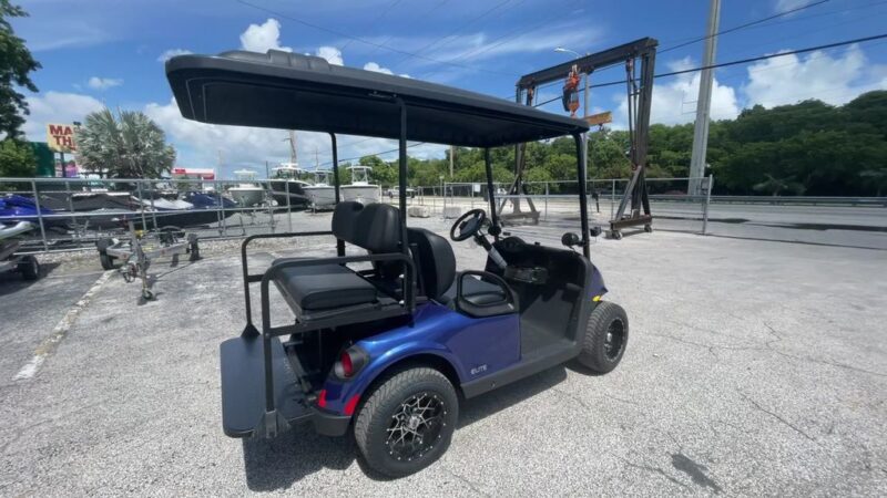 2022 E Z-GO Freedom® RXV® ELiTE Lithium - Image 20