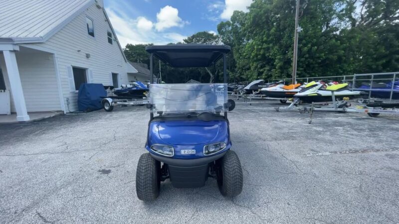 2022 E Z-GO Freedom® RXV® ELiTE Lithium - Image 13