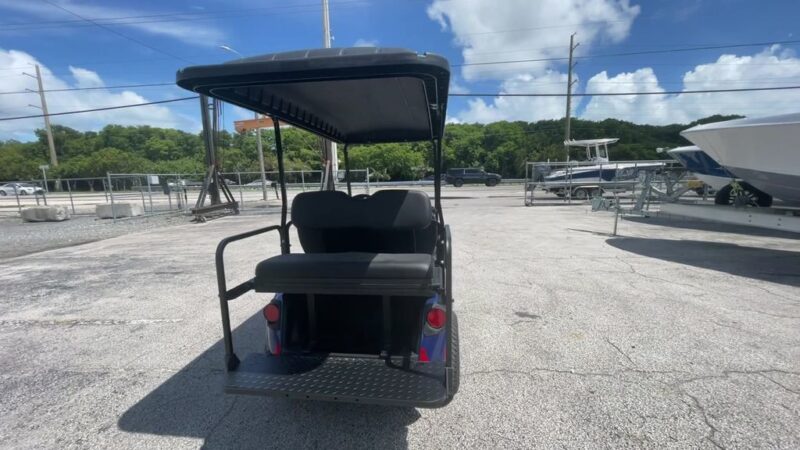 2022 E Z-GO Freedom® RXV® ELiTE Lithium - Image 16