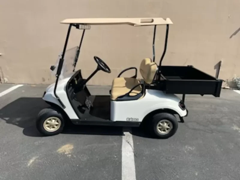 2018 E-Z-GO - Image 5