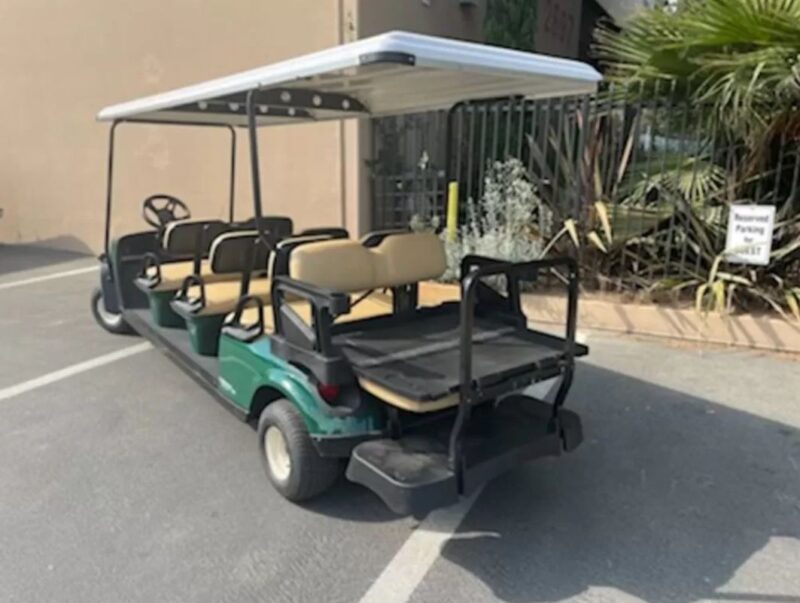 2022 Cushman Shuttle 8 72V AC Electric - Image 3