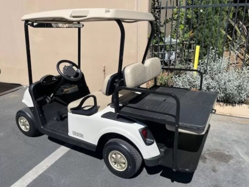 2017 E-Z-GO - Image 7